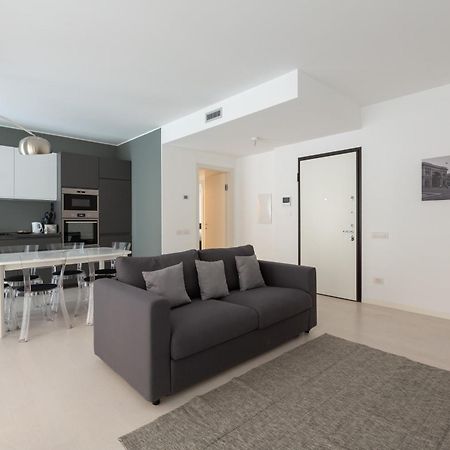 Porta Nuova Bright And Roomy Flat 米兰 外观 照片